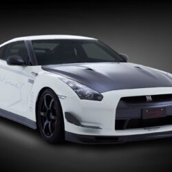 Mine's Carbon Mirror Surround for 2009-19 Nissan GT-R [R35