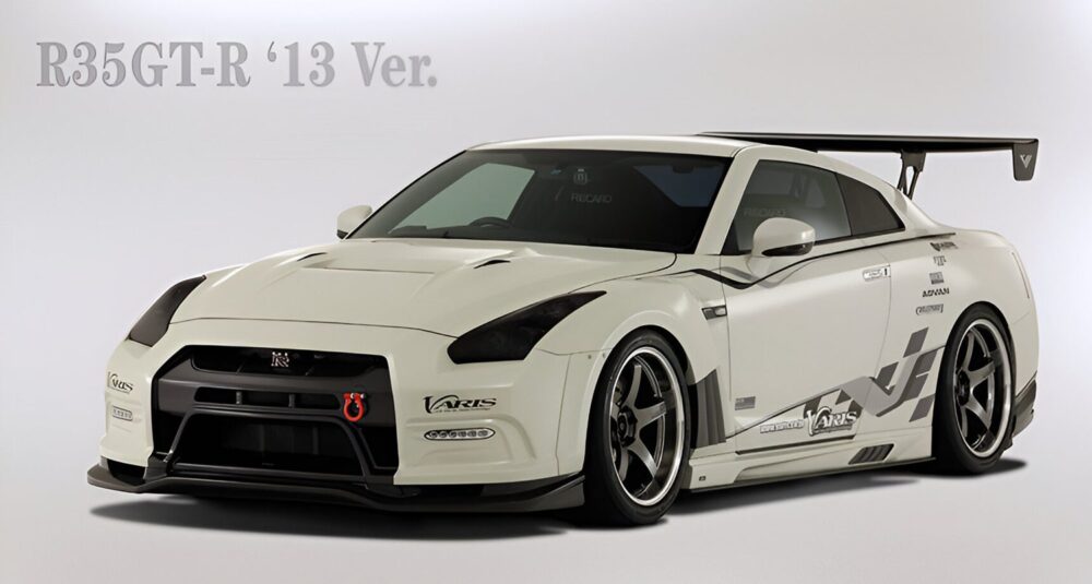 Varis '14 Ver. Front Fenders and Carbon Louvers for CBA-R35 & DBA