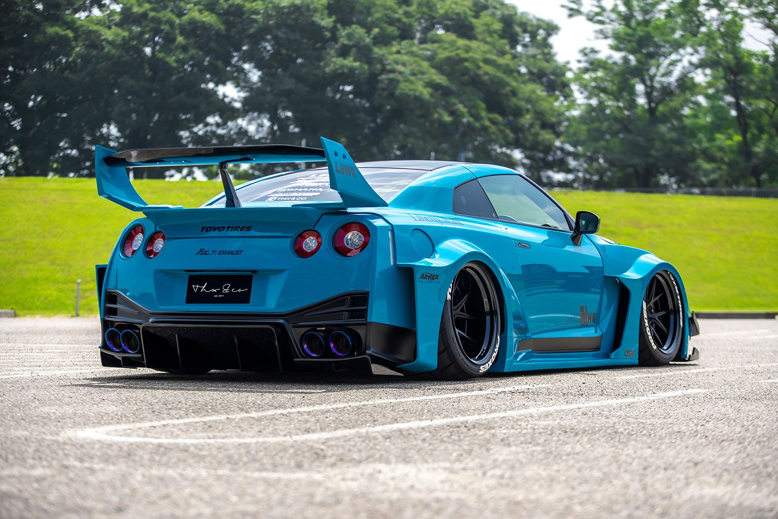 Liberty Walk LB Silhouette WORKS GT 35GT RR Trunk For R35 Nissan GT R Liberty Walk LB Silhouette WORKS GT 35GT RR Trunk For R35 Nissan GT R