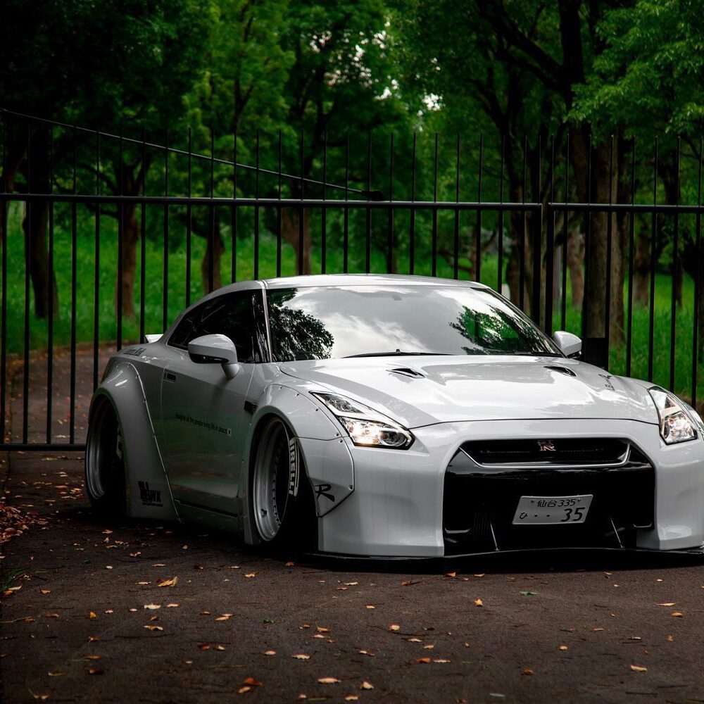 Liberty Walk LB-WORKS Type-I Widebody Kit for R35 Nissan GT-R - GT-RR ...