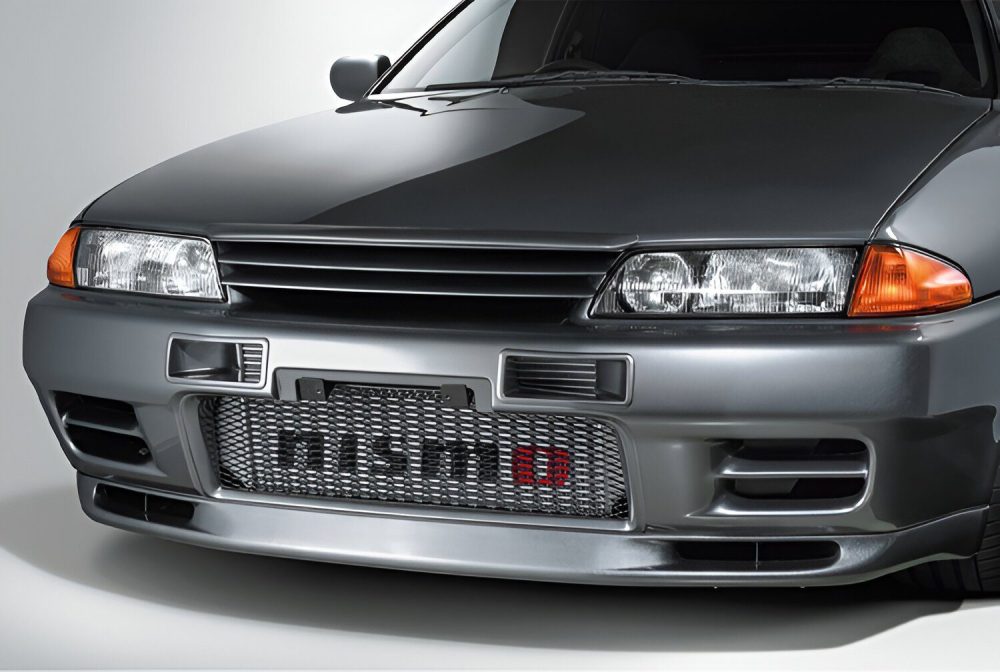 R33 NISMO インタークーラー付近 エアロバイザー NISMO 75mm Intercooler for R32 / R33 Nissan Skyline GT-R - GT-RR